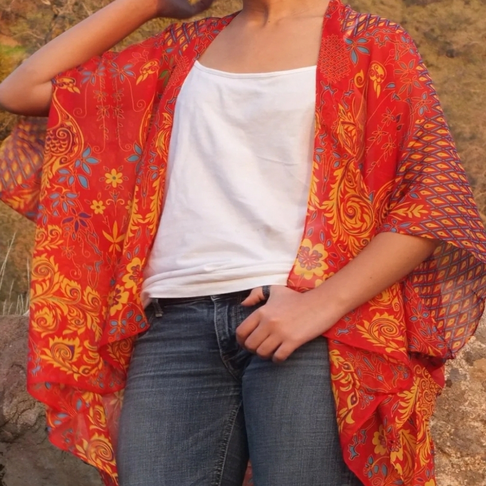 NWOT Moddy Vintage Sheer Red/Gold Peacock Kimono Top